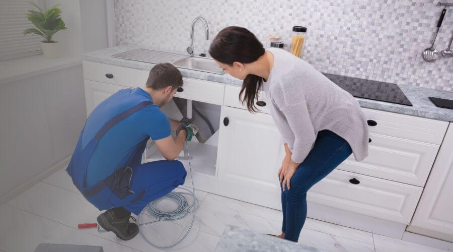 Professional water leak detection in Falcon Heights, TX